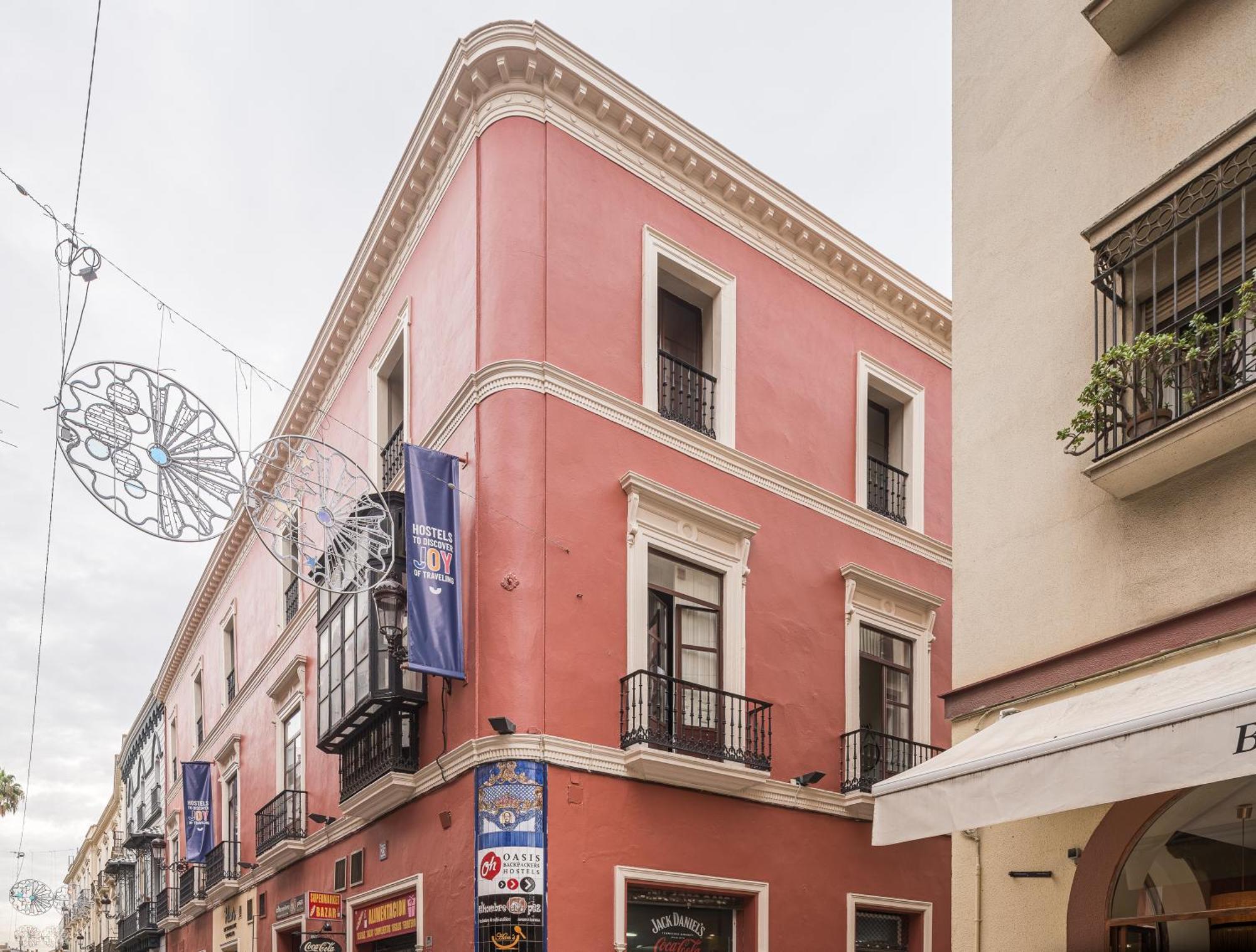 Oasis Mochileros' Palace Hostal Sevilla